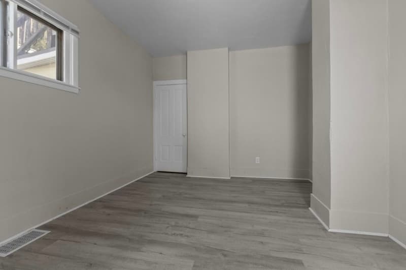 Fond du Lac Condo: 97 Hamilton Place - 97-Lower