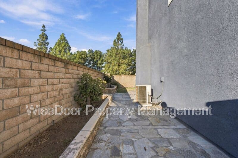 Rancho Cucamonga House: 6722 Summerstone Ct