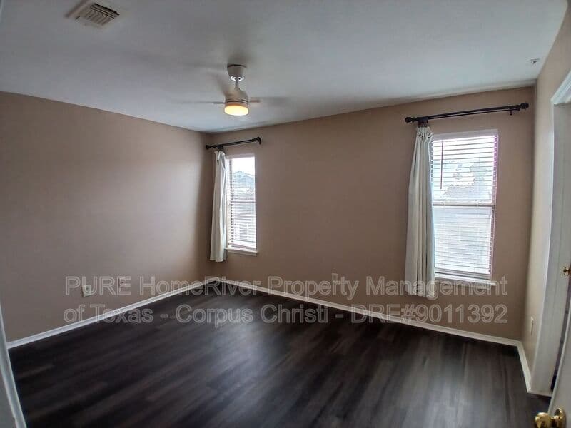 Corpus Christi Townhome: 4401 River Valley Dr