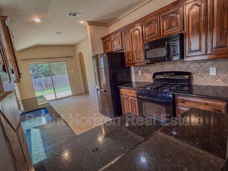 Fort Worth House: 5049 Britton Ridge Lane