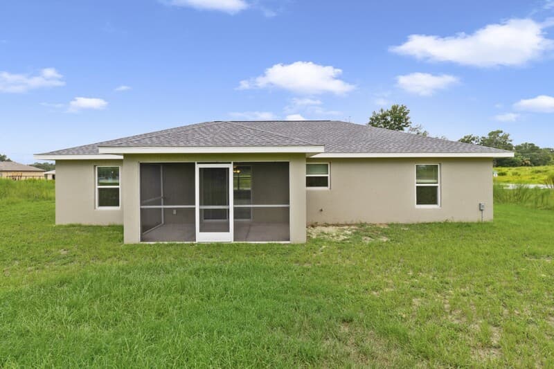 Ocala House: 312 Locust Pass