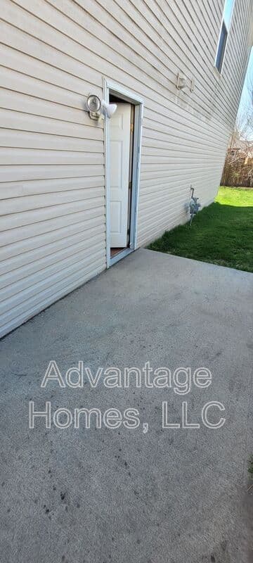 Gardner House: 18518 Mulberry Ct
