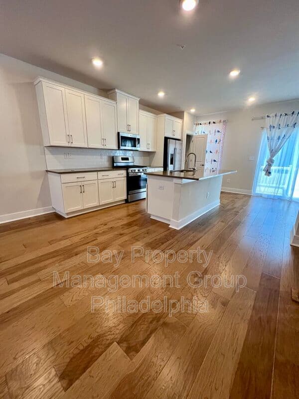 Spring City House: 806 Pecan Rd
