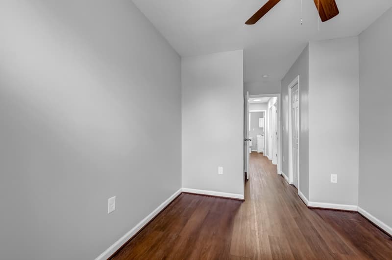 Baltimore Condo: 2103 Chelsea Terrace - 2