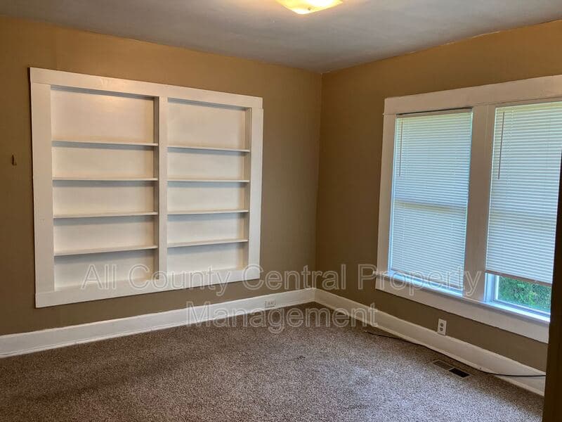 Birmingham House: 1400 Gulfport st
