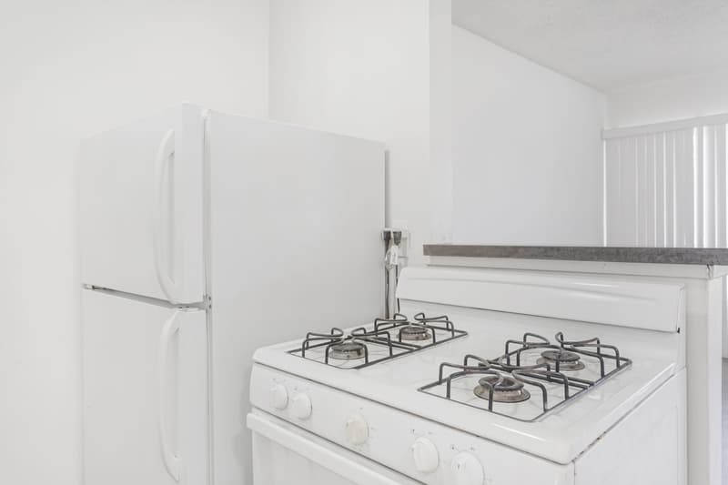 Los Angeles Condo: 12460 Culver Boulevard - 03