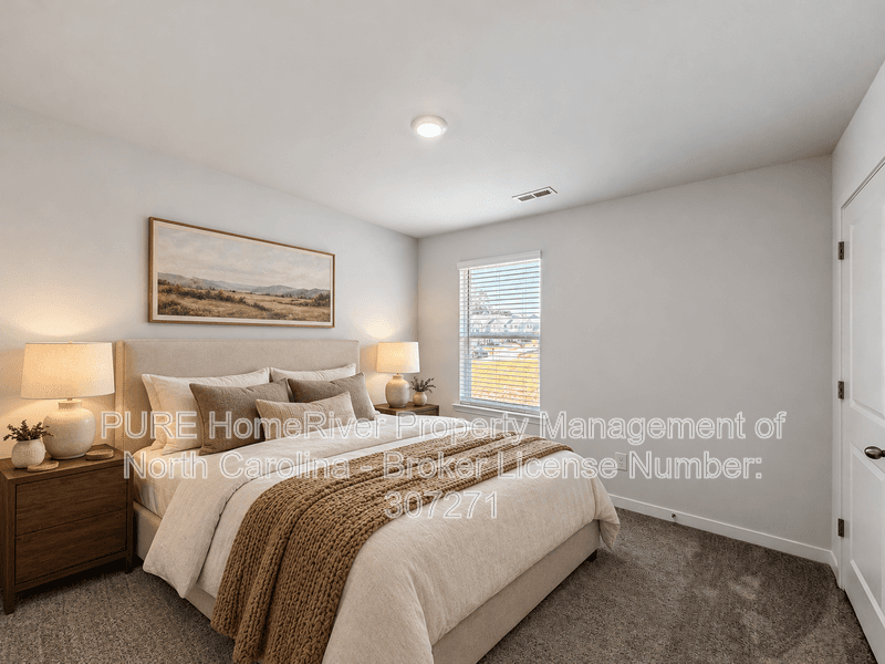 Lincolnton House: 2809 Frances View Ln