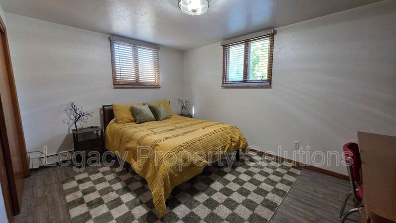 Bismarck House: 604 E Capitol Ave.