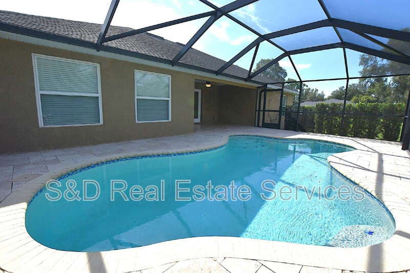 Lakeland House: 5029 1st St. SE