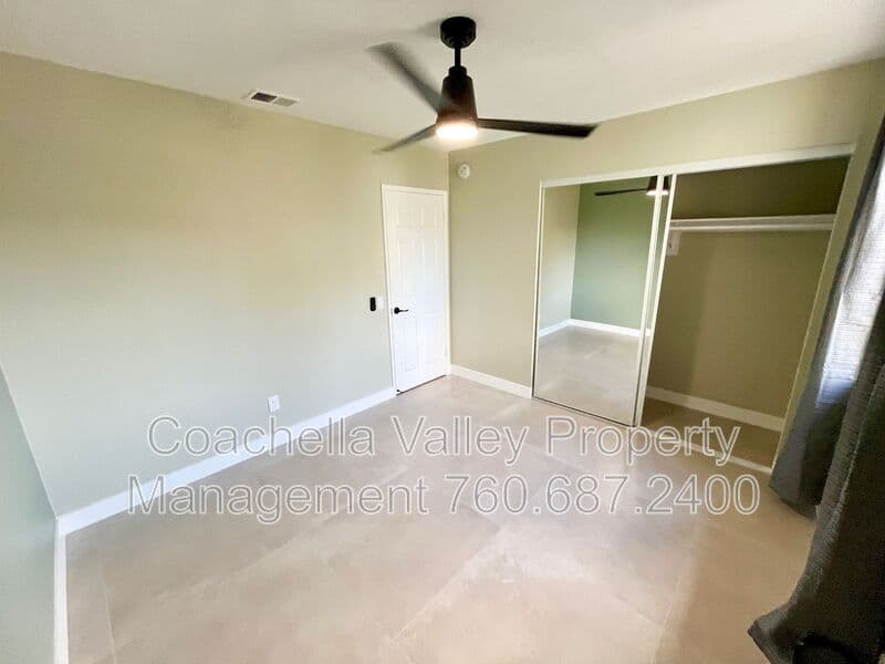 Palm Desert House: 76723 New York Ave