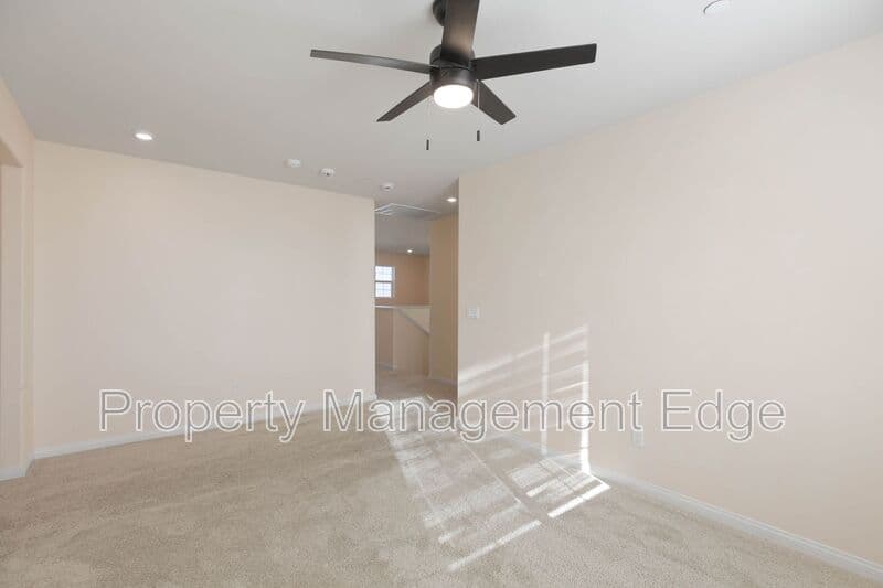 Menifee House: 26562 Brightstone Dr