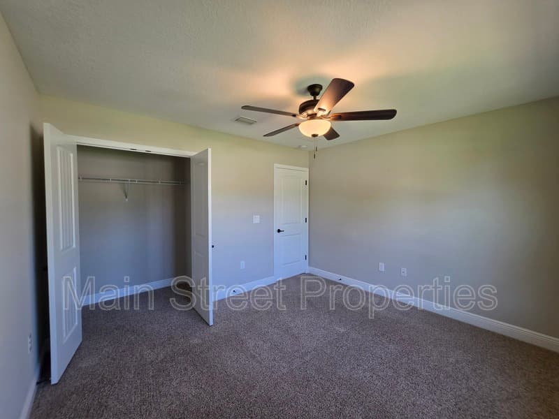 Milton House: 8839 Longmont Way