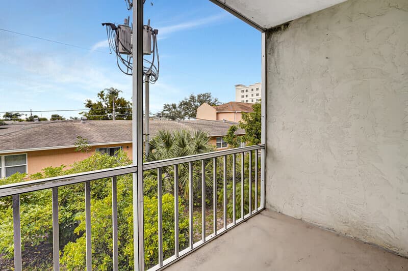 Cape Coral Condo: 4906 Victoria Drive