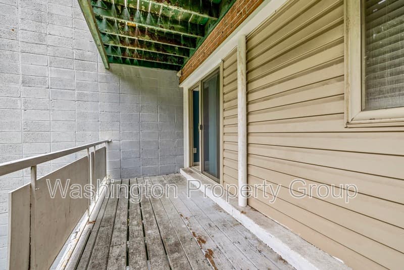 Temple Hills House: 3009 Southern Ave