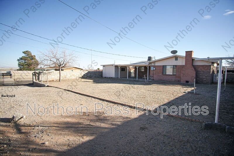 El Paso House: 4131 Titanic