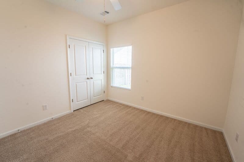 Richmond Hill House: 66 Rimmon Ct