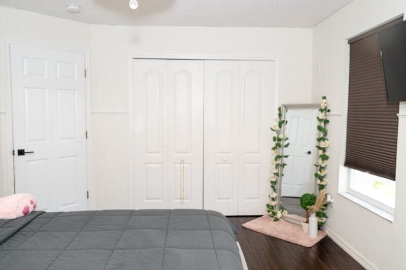 Orlando House: 2648 University Acres Drive