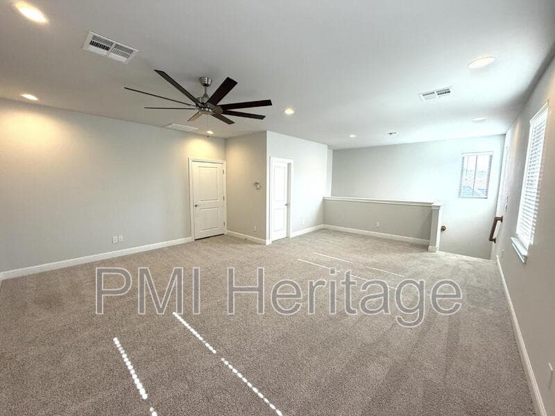 Bentonville House: 2700 Southwest Nottingham Avenue