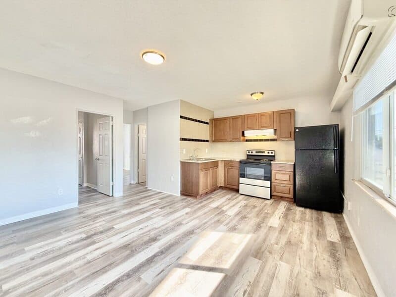 Daytona Beach Condo: 551 North Ridgewood Avenue - 3