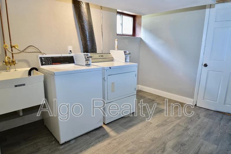 Minneapolis Condo: 4239 Minnehaha Avenue - 1