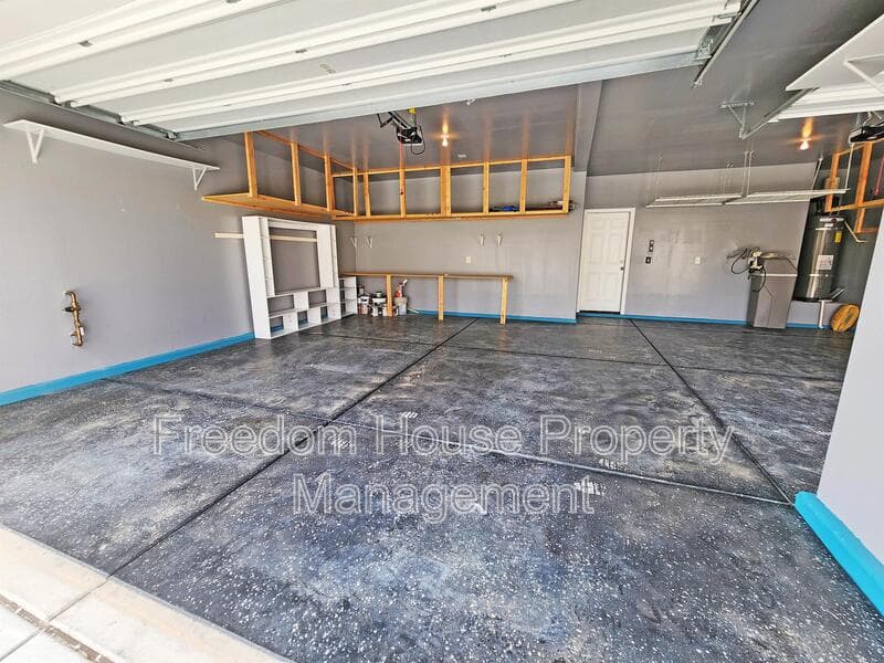 Pahrump House: 3821 East Weld Avenue
