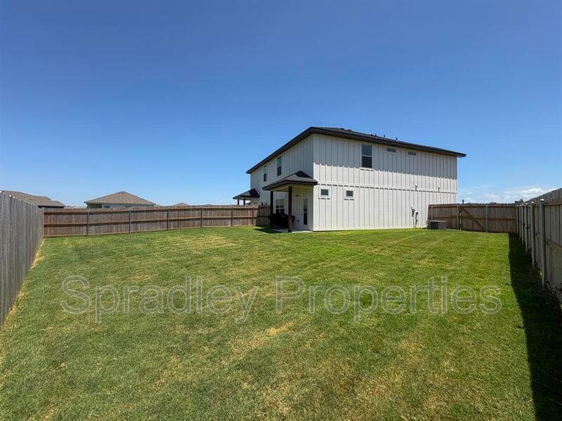 Temple Townhome: 1404 Rita Blanca Ct.