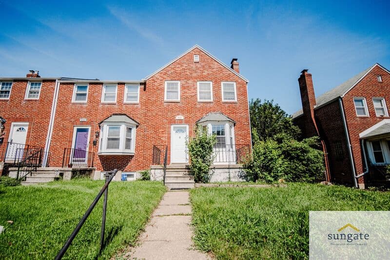 Towson Townhome: 8322 Loch Raven Blvd