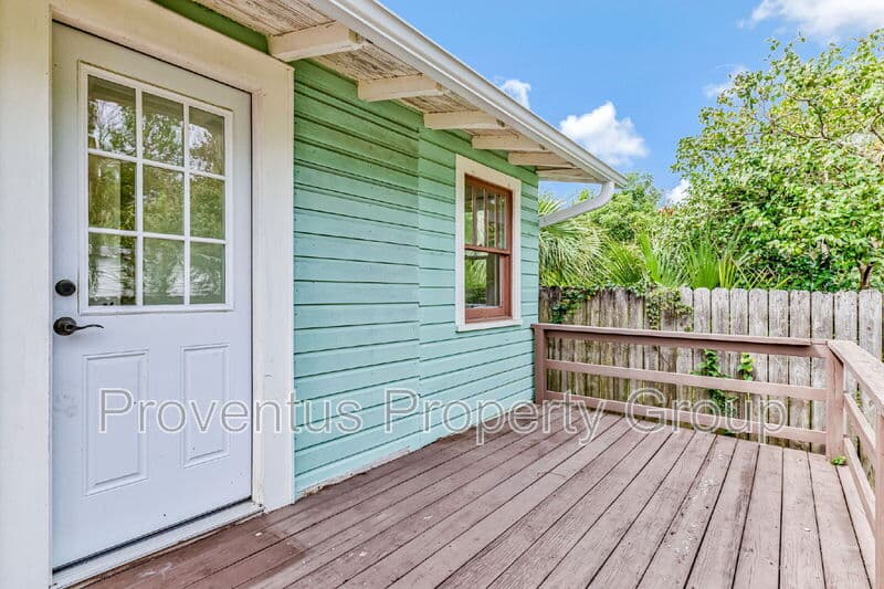 Pensacola House: 904 North 16th Avenue