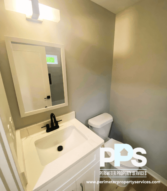 Marietta House: 254 Carruth Dr SE