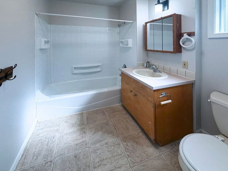 Eugene Condo: 1273 Patterson Alley