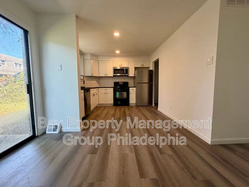 Philadelphia House: 1414 N 11th St