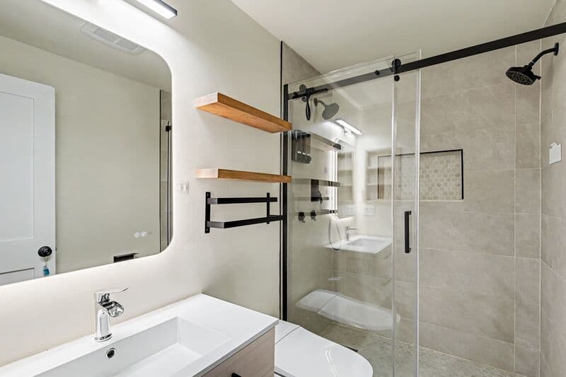 Seattle Condo: 1751 NW 58th St