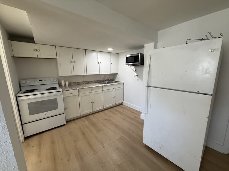 Bradenton Condo: 1425 14th Street West - E