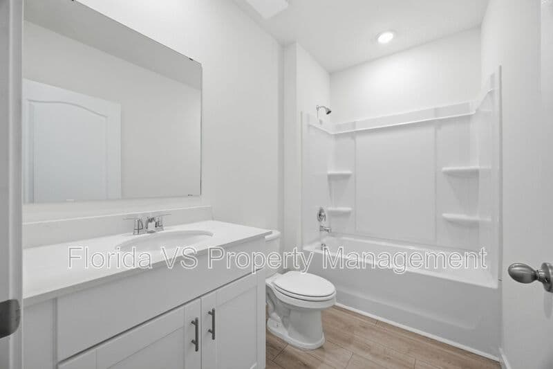St Cloud House: 3472 Malawi Tr