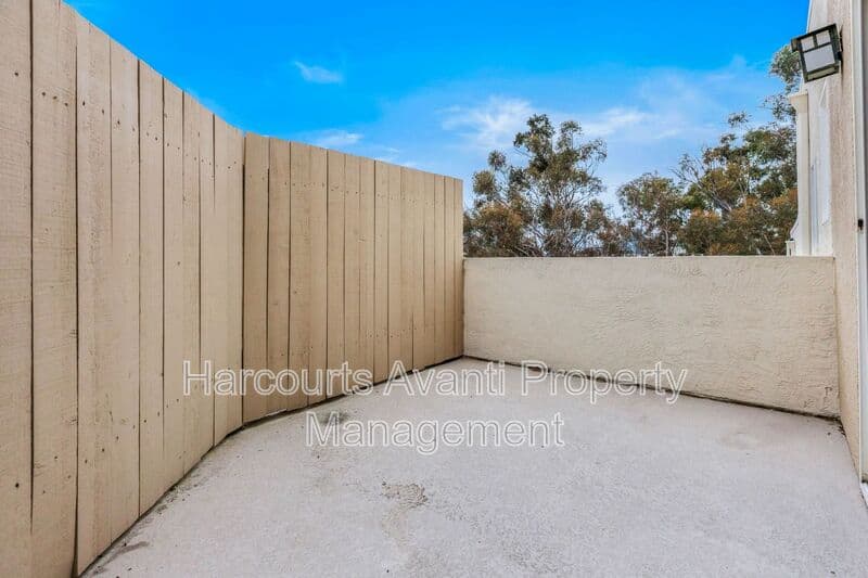 San Diego House: 1352 24th Street