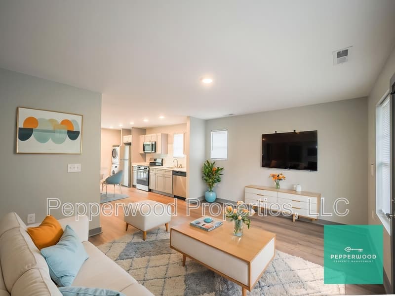 Inman Condo: 18 Ladson Street - A