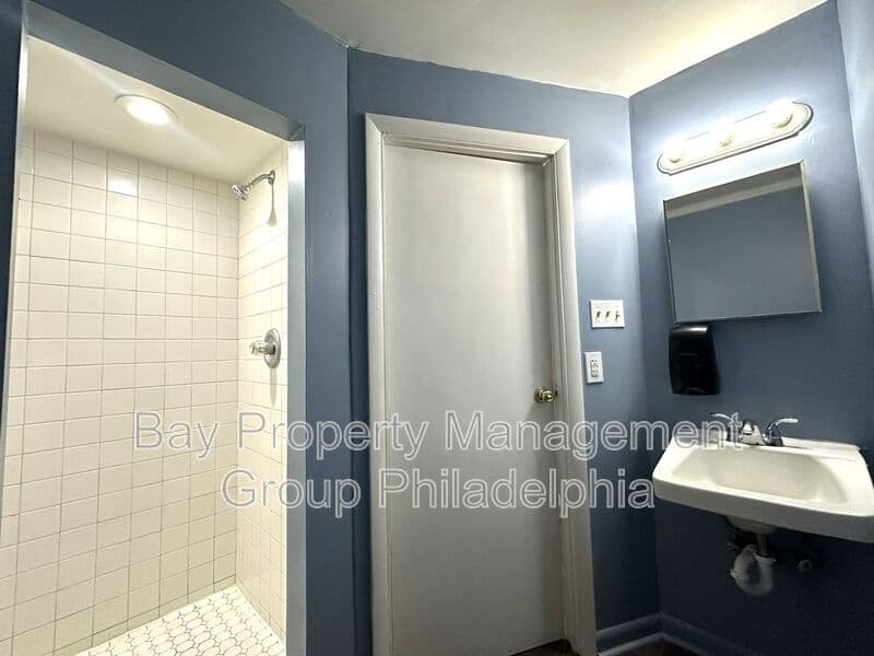 Philadelphia Condo: 2542 E Ann St