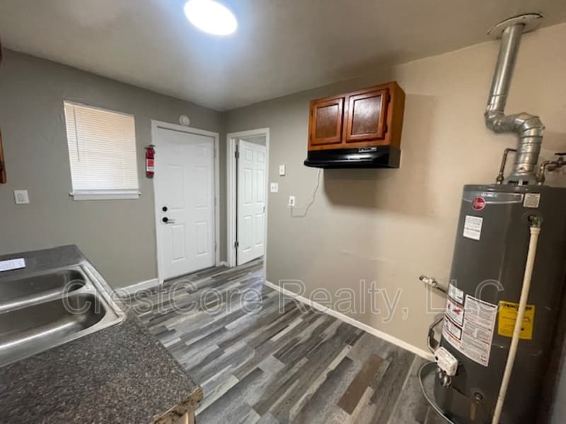 Memphis Condo: 2859 Nathan Ave