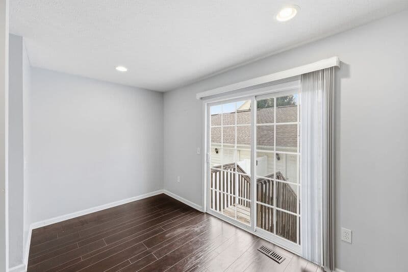 Dublin Townhome: 5310 Cross River Falls Blvd