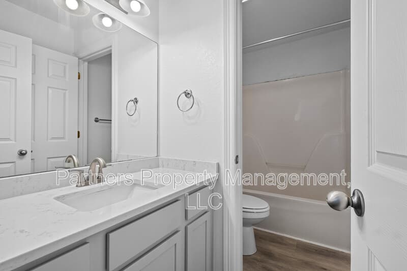 Fayetteville Condo: 1128 West Hendrix Street