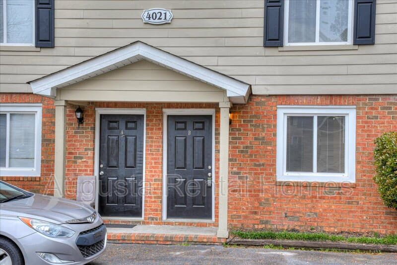 Augusta Townhome: 4021-B Wheeler Woods Road