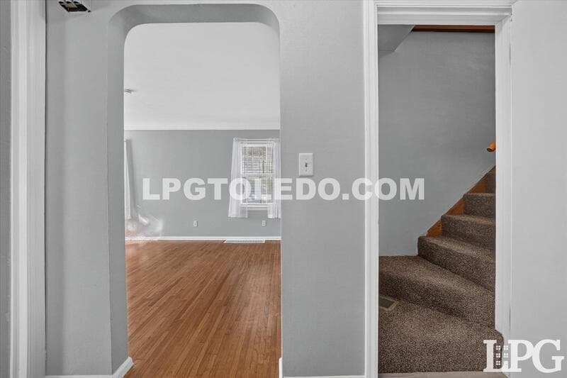 Toledo House: 3610 Burton Ave.