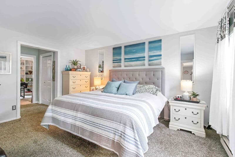 Littiz House: 24 Knollwood Drive