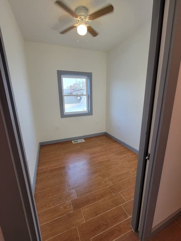 Prospect Condo: 808 East Water Street - B