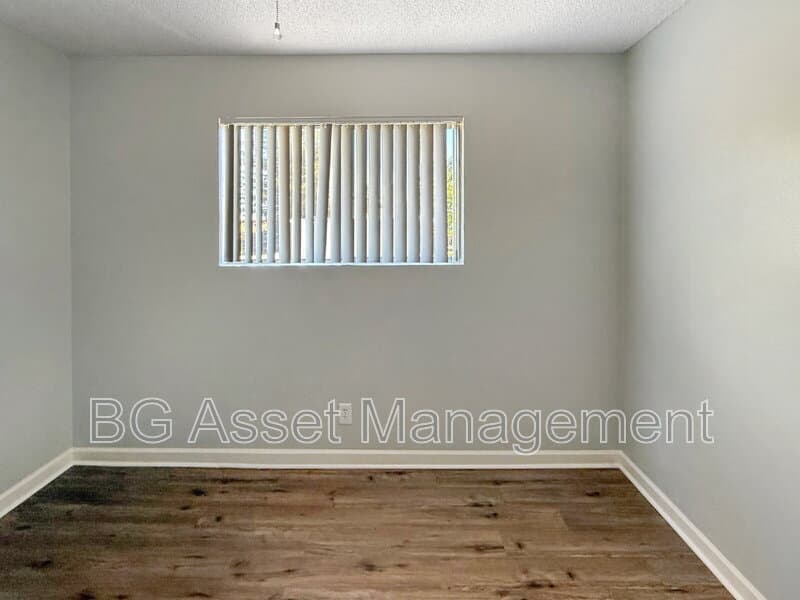 Sacramento Condo: 1928 Ethan Way