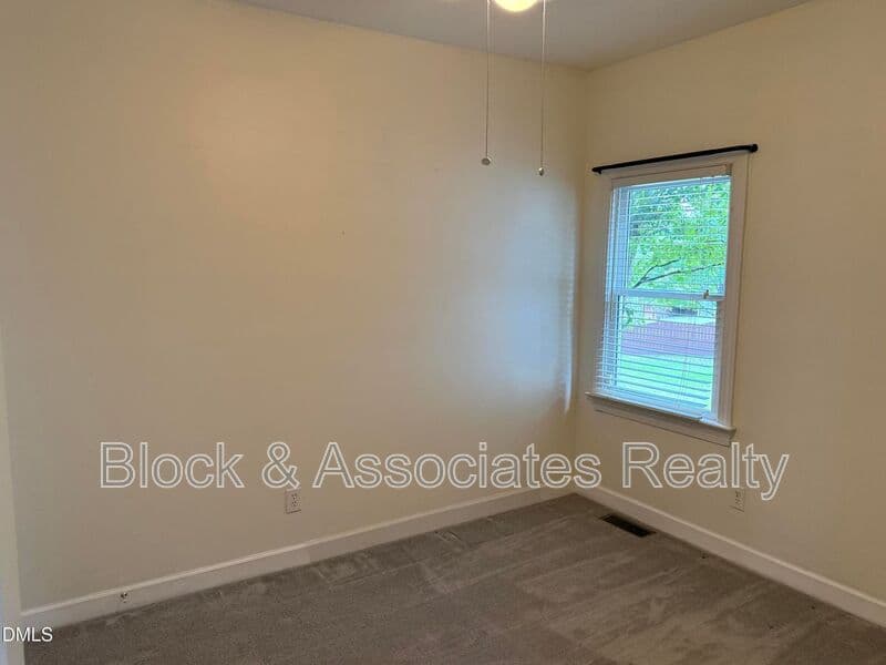 Apex House: 2006 Battlewood Rd.