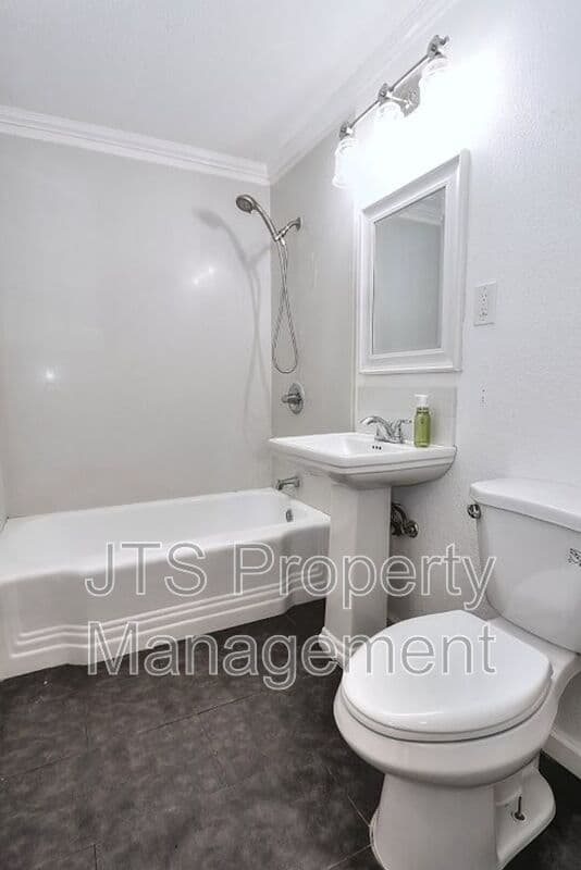 Sacramento House: 2733 Marilona Drive