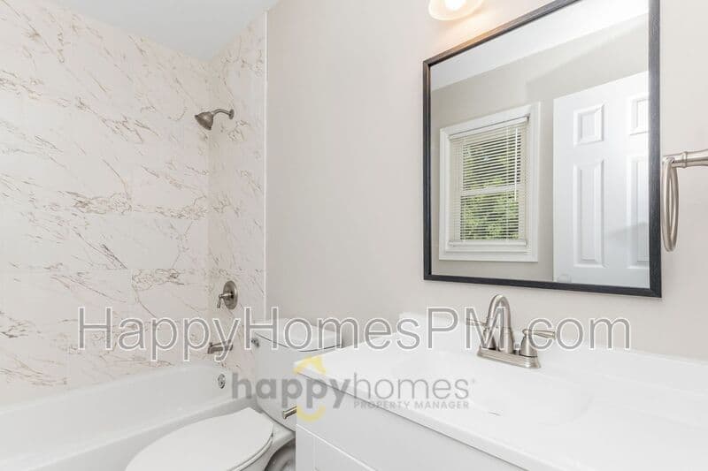 Monck's Corner House: 508 Whiterock Lane