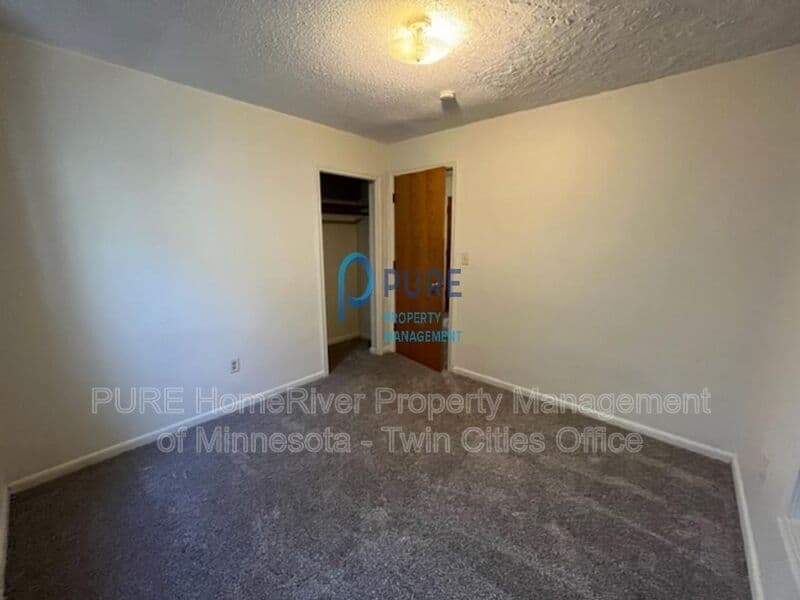 Saint Paul Condo: 840 Beech St