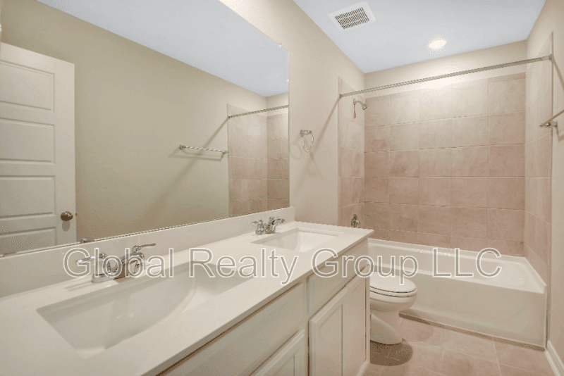 New Braunfels House: 1247 Meyers Mdw